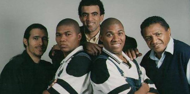 Angelitos Negros en formato de quinteto...
